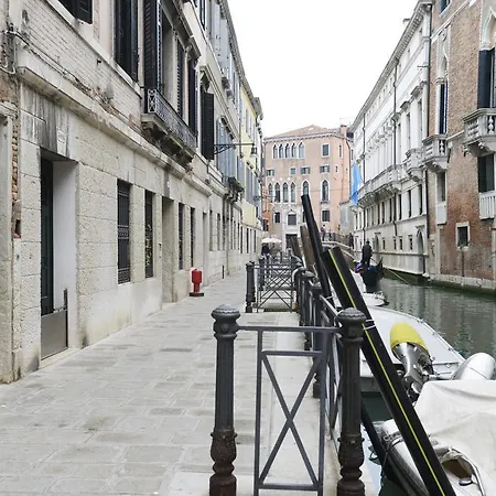 アパート San Severo *