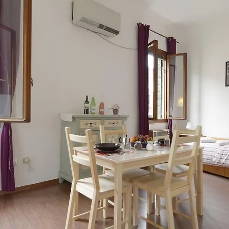 アパート San Severo *